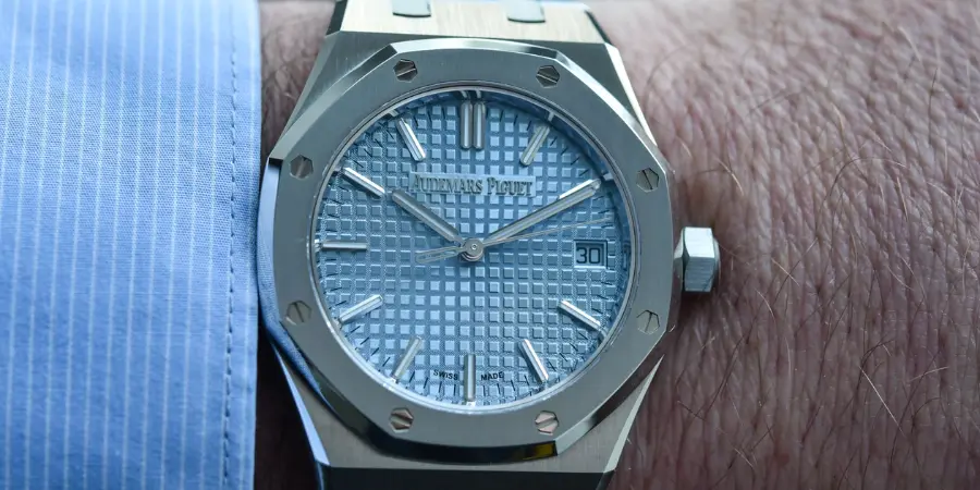Selfwinding 37mm 15550ST watch